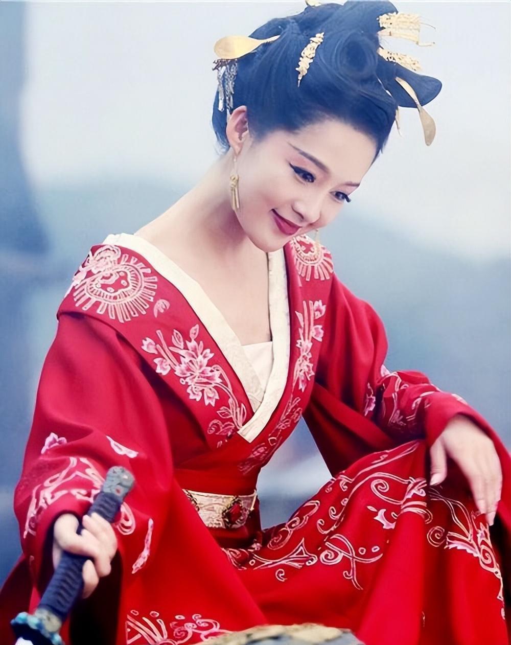 没想到，32岁的李沁竟以这样的方式，败光自己了观众缘！