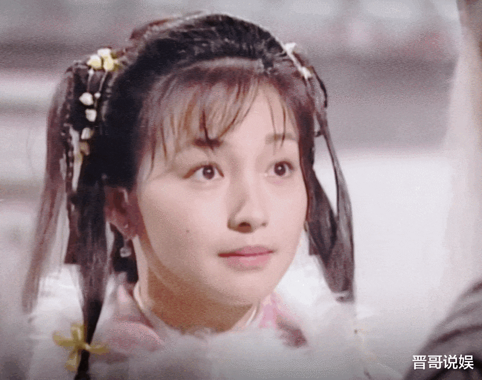 她被誉为最美郭襄,爆红却患精神病,嫁给外国人,50多岁住在山上