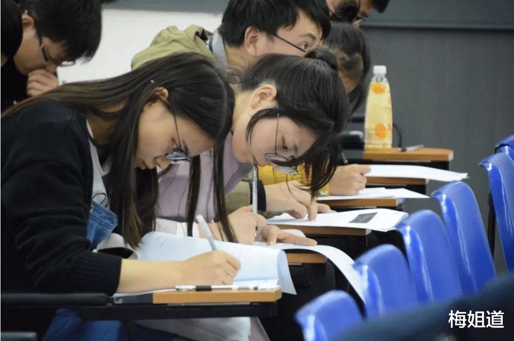 大学生|从这三方面就能清楚,社招和校招大有不同,毕业生注意选择别踩坑