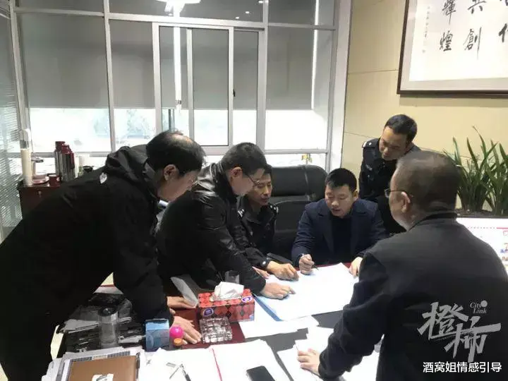 金华|金华开出年薪80万招聘公务员火上热搜!这钱好拿吗?薪酬一成不变吗?听听他们怎么说