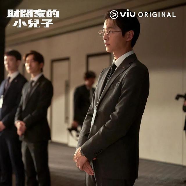 宋慧乔|宋仲基和宋慧乔，同时上演复仇大戏