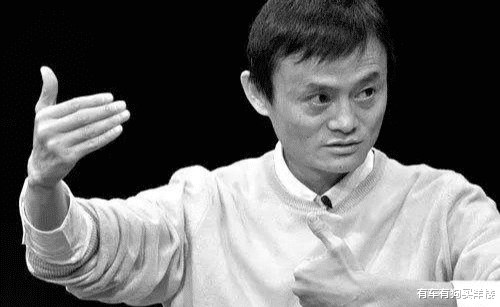 粉色|马云:我从来不看简历!文凭并不能代表你的能力!