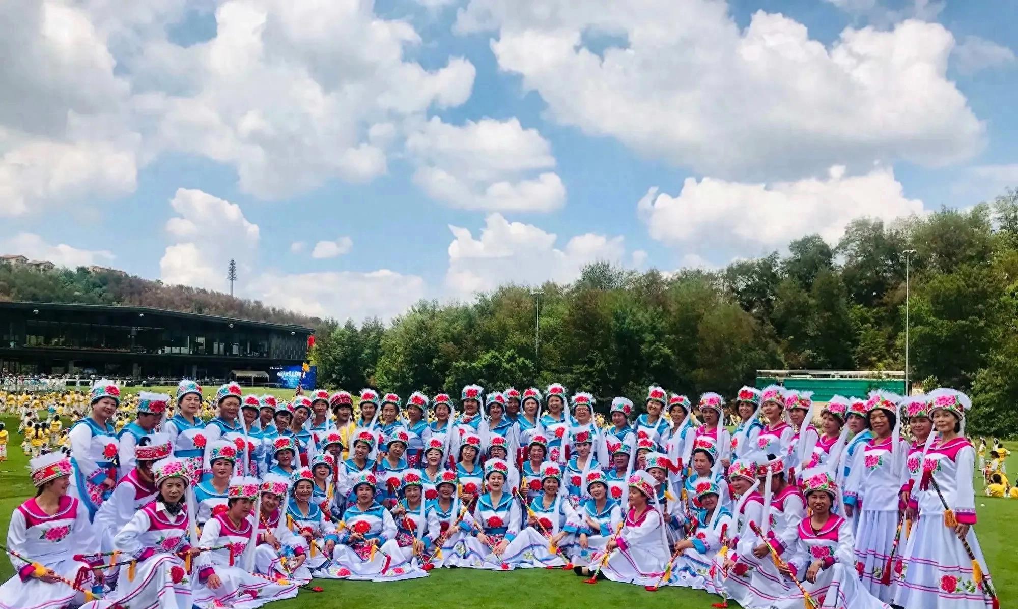 恒大歌舞团团长白珊珊:一赌便是整个青春,谎言将要败露