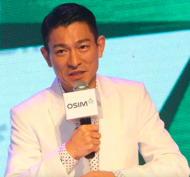 刘德华调侃刀郎，下次新歌找你填词免费可不可以，刀郎高情商回复