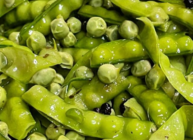 硒是洋葱的30倍,现大量上市!中老年人多吃它,手脚灵活,精神好