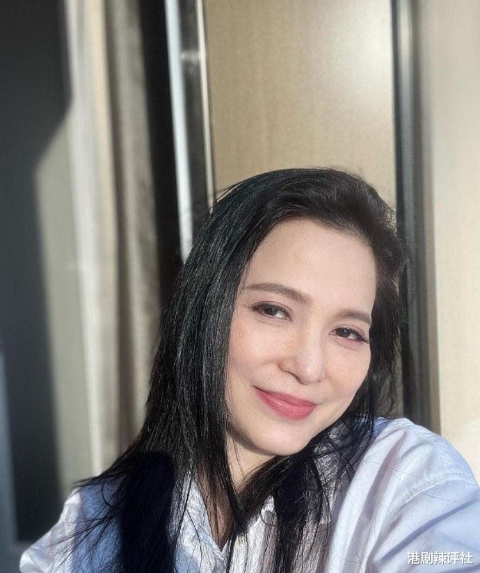 刘銮雄吐槽TVB女星面容僵硬,力捧港姐嫌疑最大,因上位快惹众怒