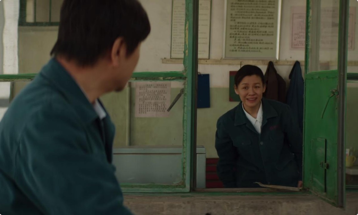 漫长的季节|《漫长的季节》告诉我们:当女配足够惊艳时,女主可以去打酱油了