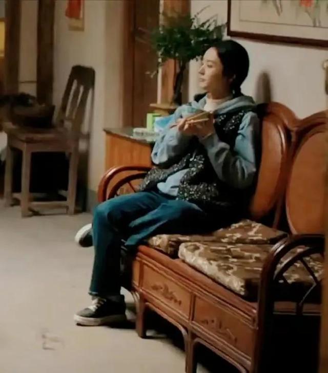 赵丽颖|发腮的赵丽颖,越“土气”越“幸运”