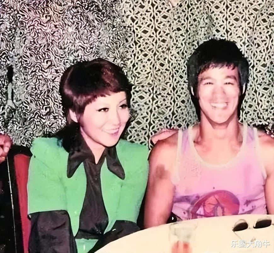 向咏恒:我爸是向华强,李小龙死在我妈的床上,我跟后妈是一家人