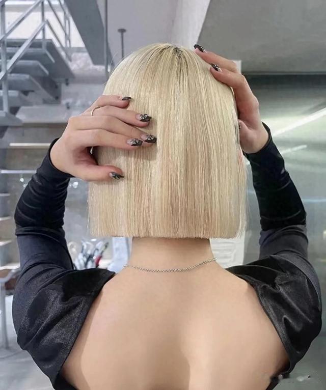 一刀齐与极潮发色组合