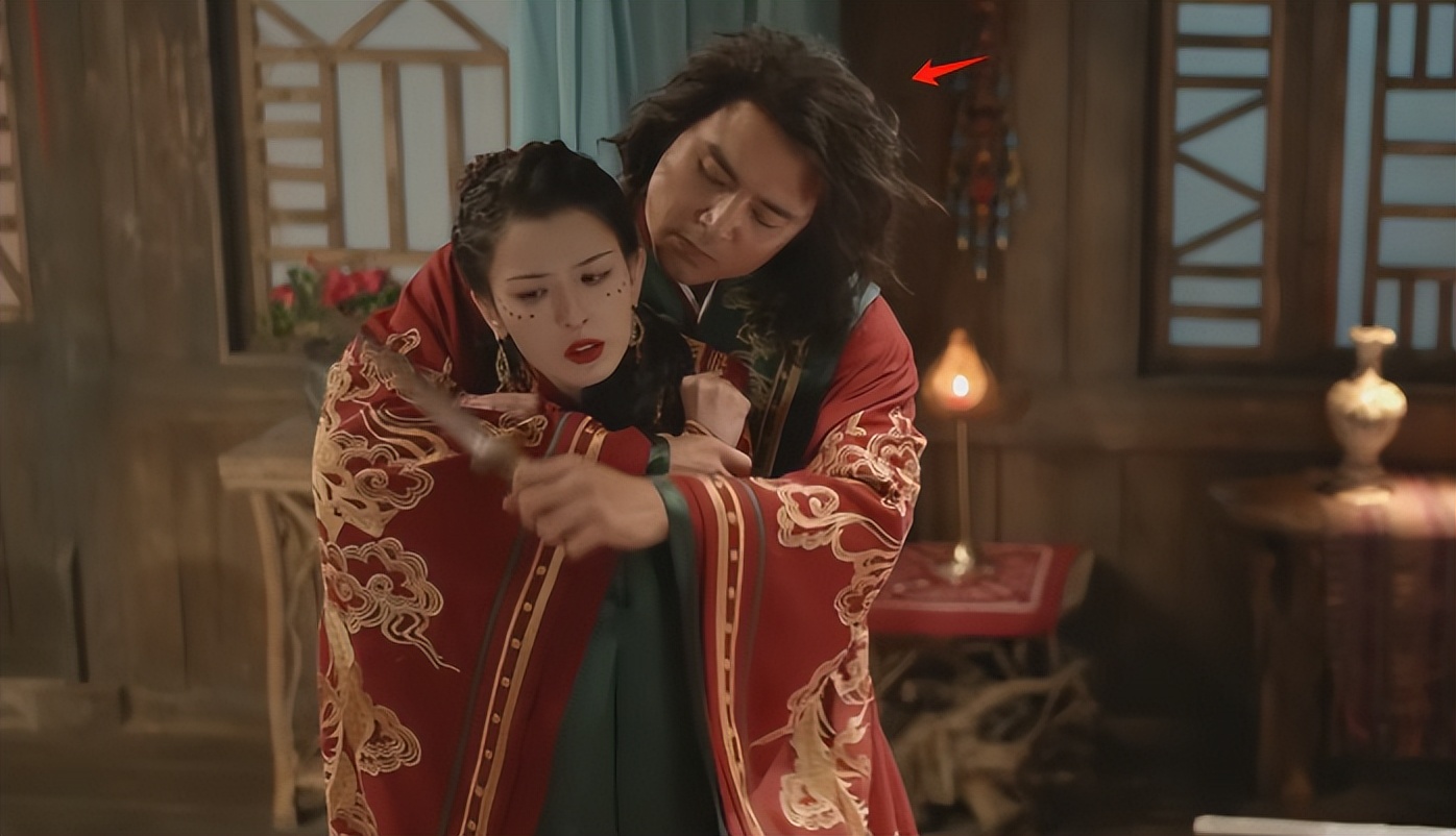 新《射雕》首播将至，黄蓉像丫鬟，梅超风太嫩了，郭靖有大侠样了