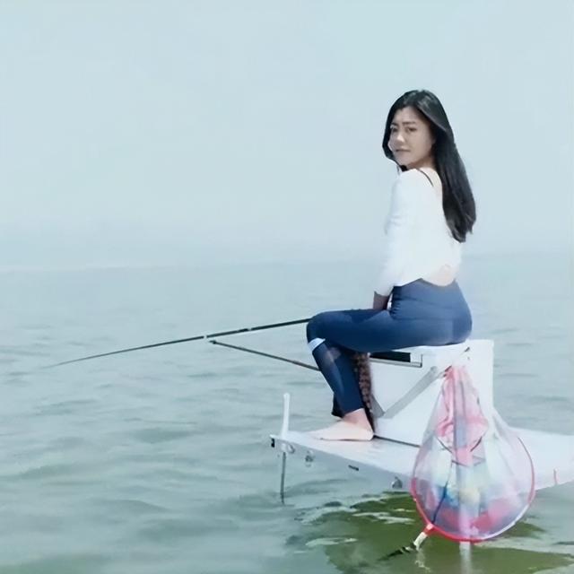 |夏天钓鱼如何挑选合适的探鱼器