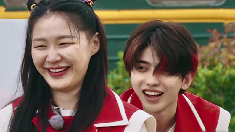 蔡徐坤|觉蔡徐坤遇到金靖偶像包袱会扔掉一点，这样才真实，又有综艺效果