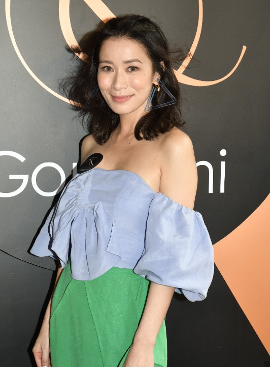 事实证明，48岁“无人敢娶”的佘诗曼，才是真正的人间清醒