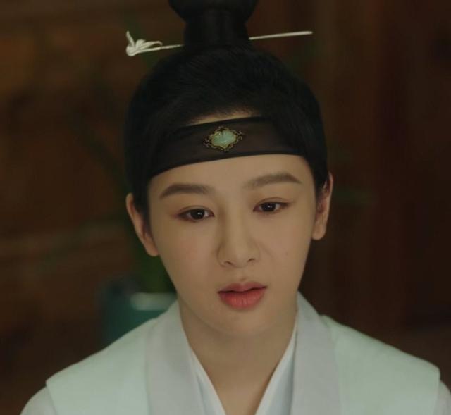 又胖又肿?杨紫《长相思》恢复女装臃肿感不减,完全不像女明星