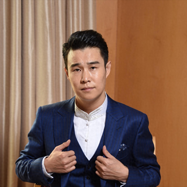 章子怡曾怒怼小沈阳：没赵本山谁认得你？小沈阳回应让章子怡变脸