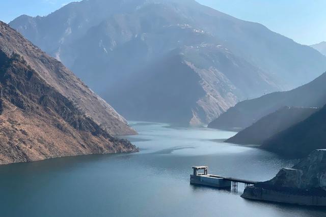 水库|四川有座人工水库，蓄水量等于770个西湖，如今变成旅游胜地