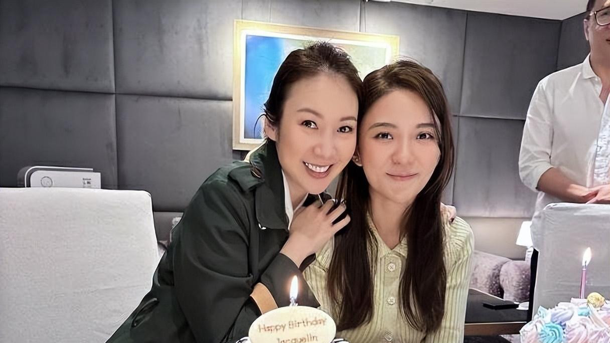 庄锶敏|厉害！TVB富贵女星携剧组同事庆生，曝直播带货销售额突破五百万