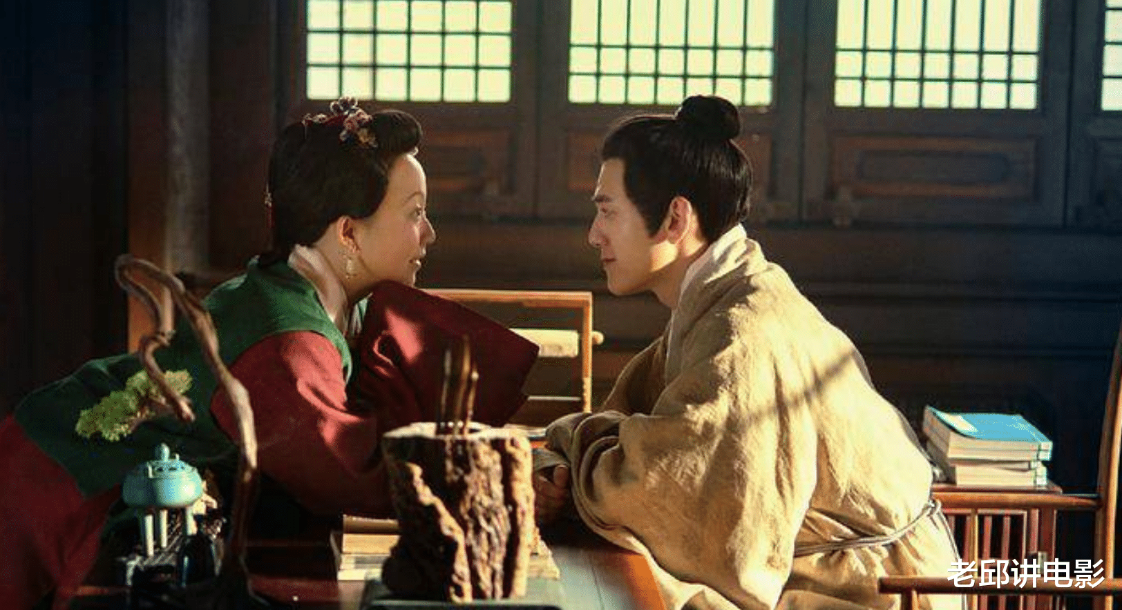 孙世杰|《玉楼春》本以为对枕边人不感兴趣,直到差点失去才明白有多重要