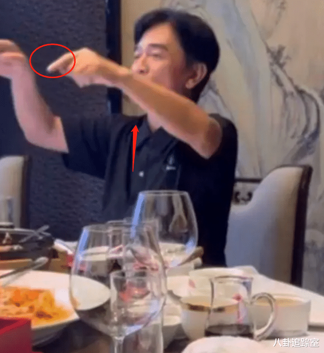 吴宗宪酒局视频流出!大谈台娱内幕疑提到大小S,网友:黄子佼2.0