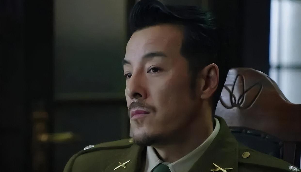 海一天|戏里奸诈狠辣,戏外老实木讷:原来我们被海一天“骗”了这么多年