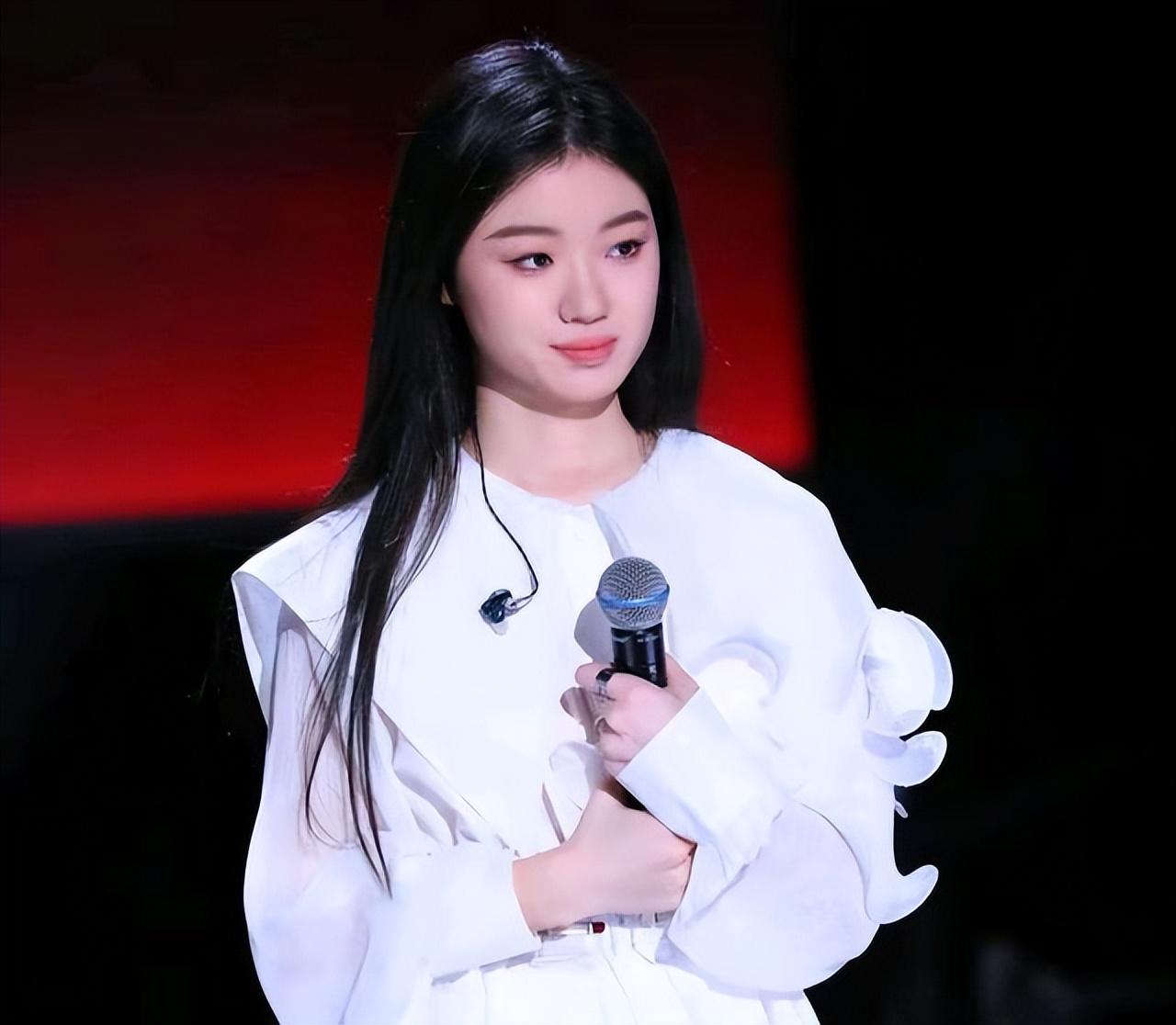 |《好声音》11位冠军,只有2人活跃在圈内,还有1人专心做自己的歌