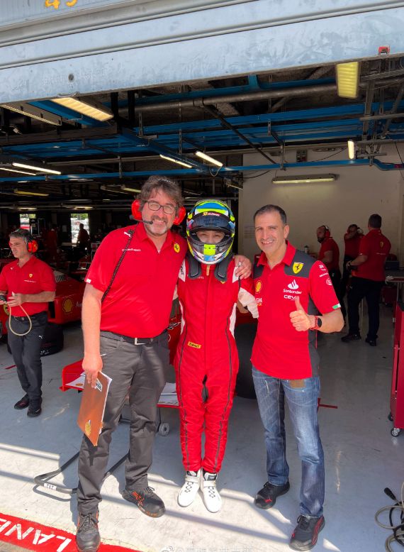 林志颖|林志颖车祸后再度开赛车，近照憔悴显沧桑，网友直呼：男神老了