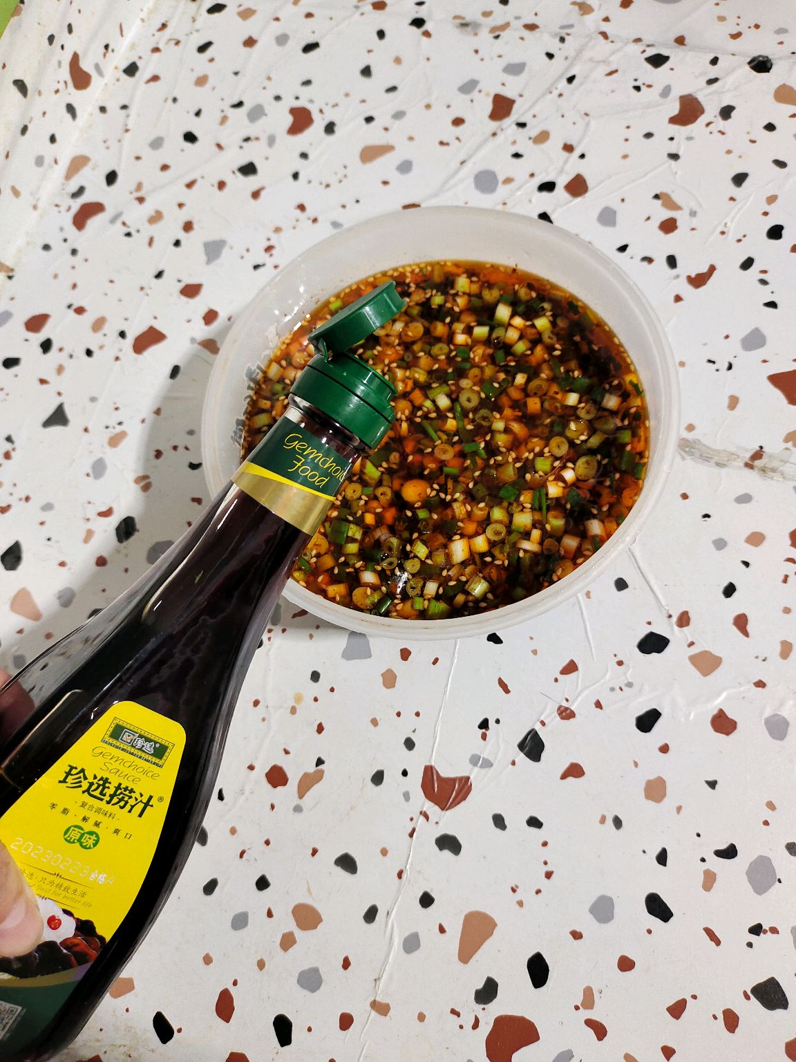 饺子|酸辣鲜香，妙趣横生的捞汁酸汤水饺，尽情领略美味与创意的融合！