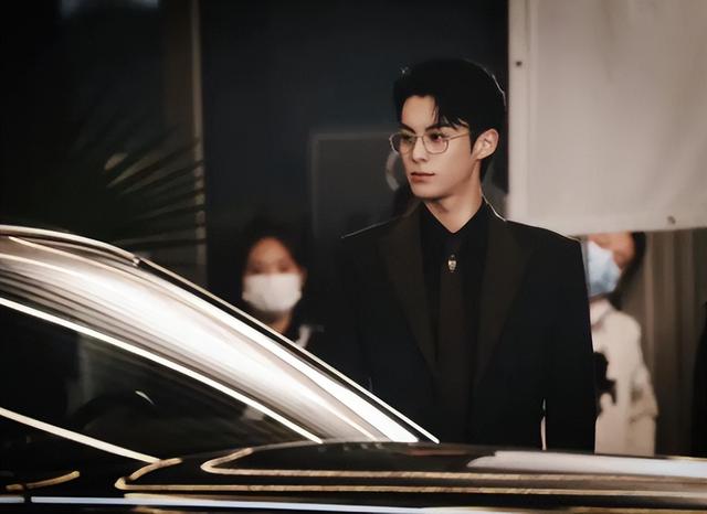 白鹿王鹤棣新剧开播,遭网友全方位吐槽,王鹤棣的黑历史又被提起