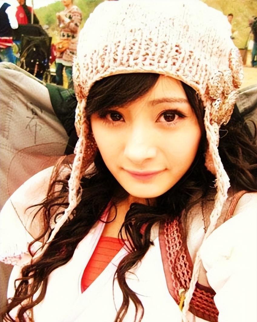 杨幂版“硅胶娃娃”日本展览，宅男成主要消费者，网友：收钱了吧