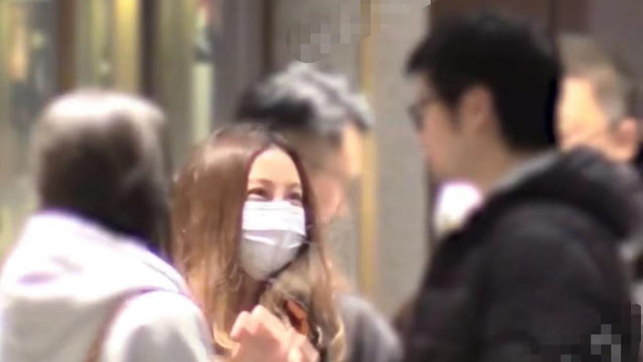 姚笛|姚笛与一群男性深夜嗨玩，和老公2年未同框疑离婚，文章被牵连