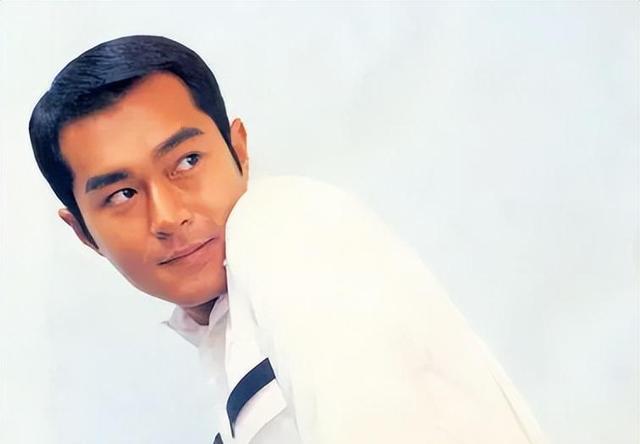 52岁的古天乐,是时候该休息休息了!