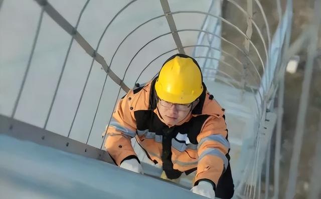 这种工作有多牛?一年只需工作2天,日薪高达13万!