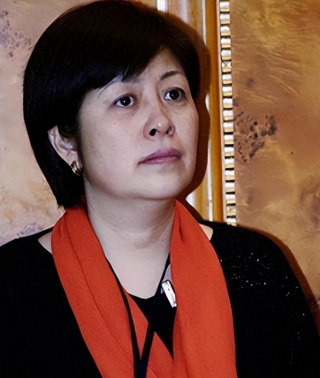 海清一句话，扯下宋佳“插足成瘾”的遮羞布，如今演技再好也救不了她