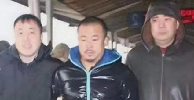 以为是假消息，但却是真新闻！从华晨宇到王一博，真是离谱到家了