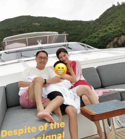 李嘉欣|一场名媛聚会,将李嘉欣和郭晶晶的“真实地位”,暴露得淋漓尽致