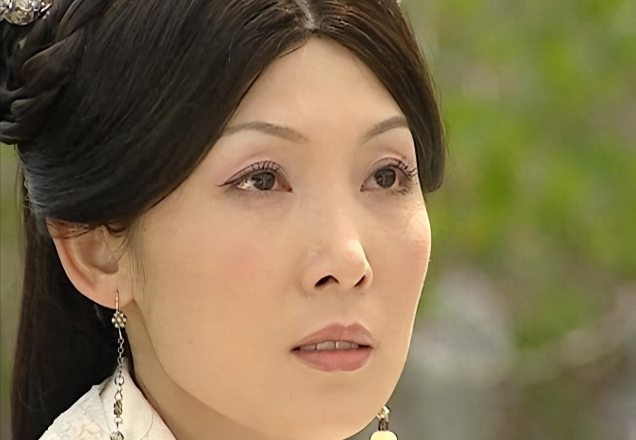 TVB剧里“名不副实”的5大美人,明明颜值平平,却非要演第一美人