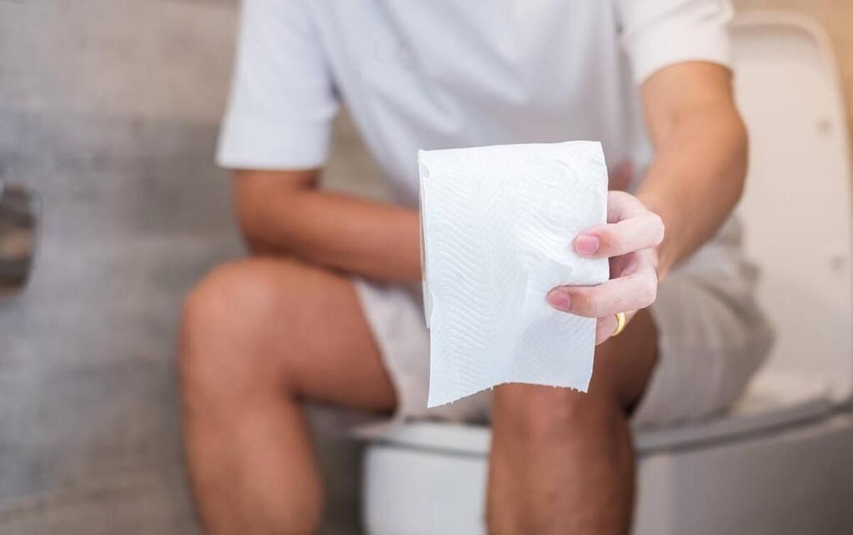 饮食|肝癌并非毫无征兆,上厕所时出现这3个表现,说明肝脏已经受损了