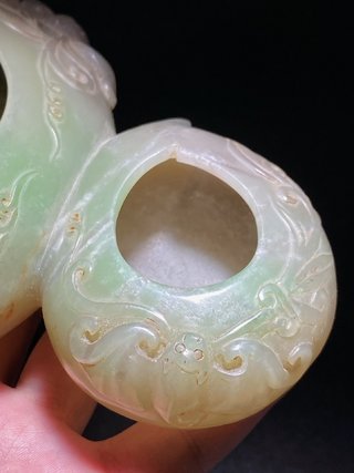 笔洗|民国 和田玉 青白玉带翠 福寿纹 双桃形 笔洗