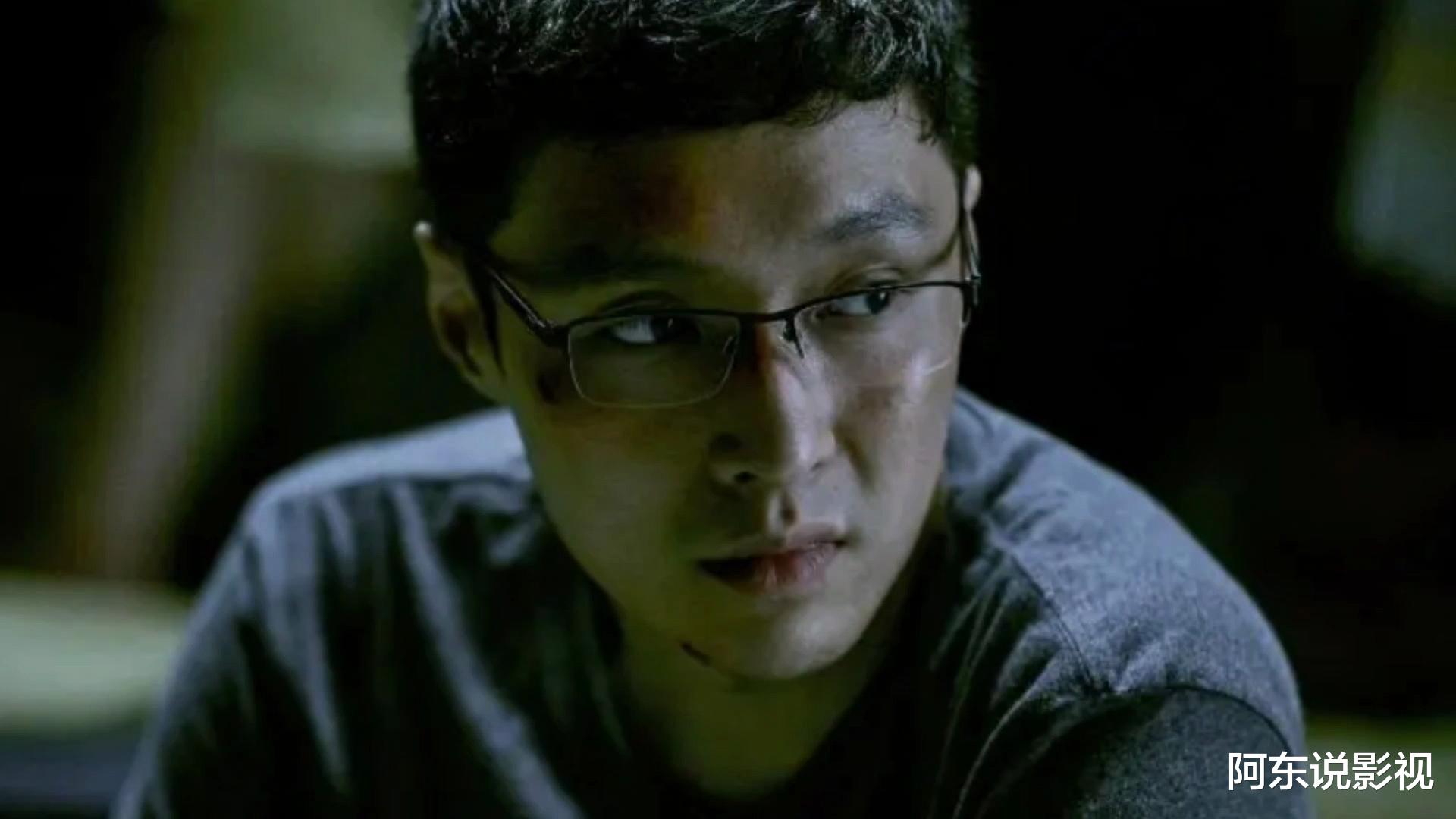 一个人的表演拖垮全片,《孤注一掷》2位败笔演员,换掉他就好了