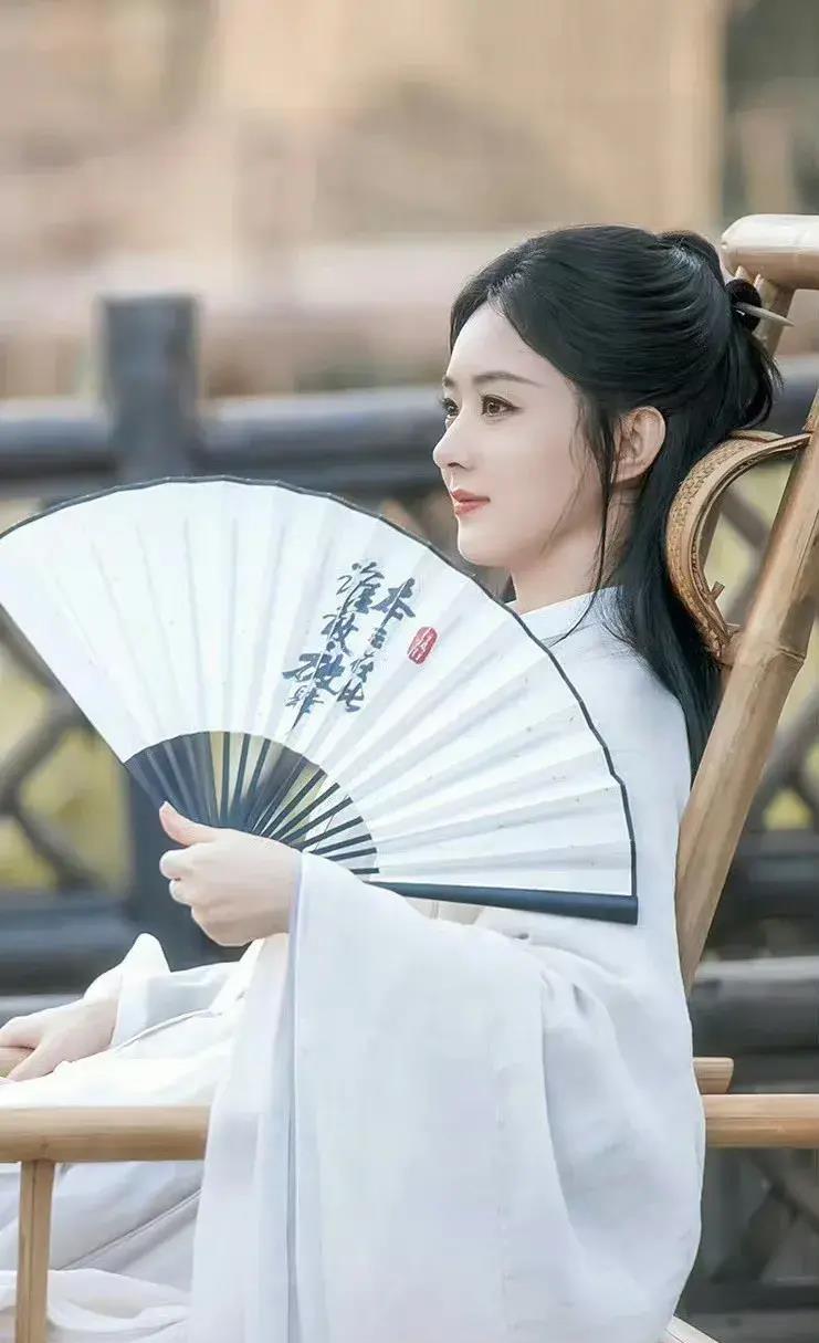 11.7娱乐瓜肖战 王一博 成毅 檀健次 刘诗诗 白鹿 曾舜晞张馨予