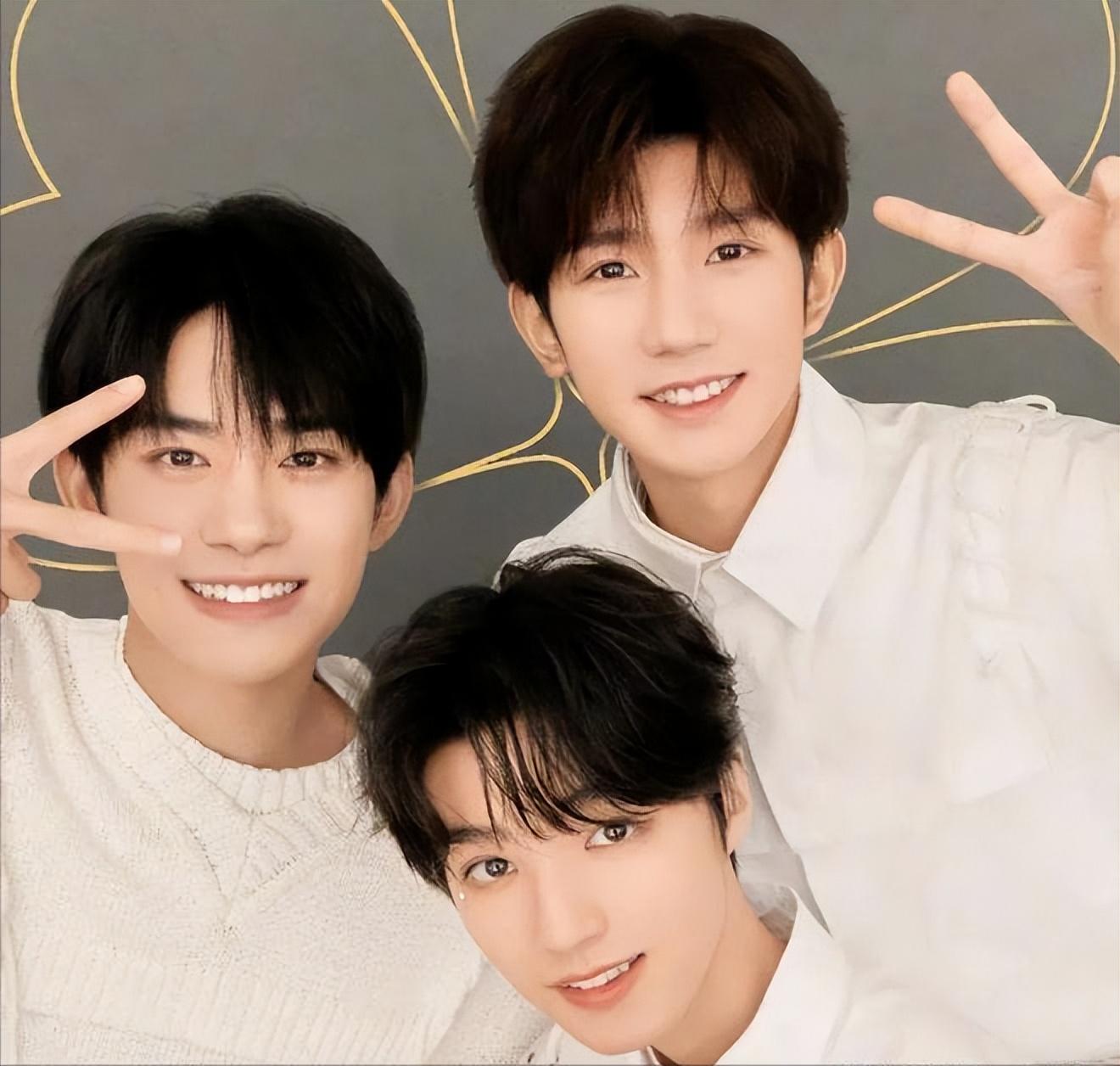 十位被占便宜的当红女星，杨幂被当众扯下衣服，刘亦菲最有话语权