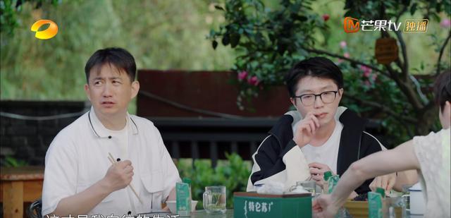 黄磊|飘忽不定的黄磊，透露了《向往的生活》复播的两种可能