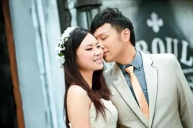 傅琰东|他是国内最高学历魔术师,8次上春晚,40岁娶妻,婚礼震惊世人