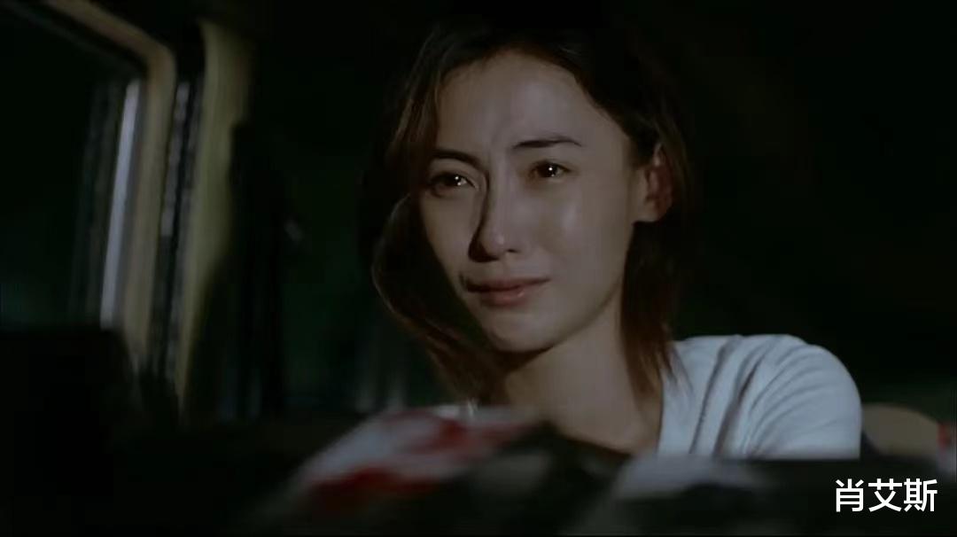 情史混乱三胎生父成谜,天生反骨遭前辈狂批,张柏芝都经历了什么