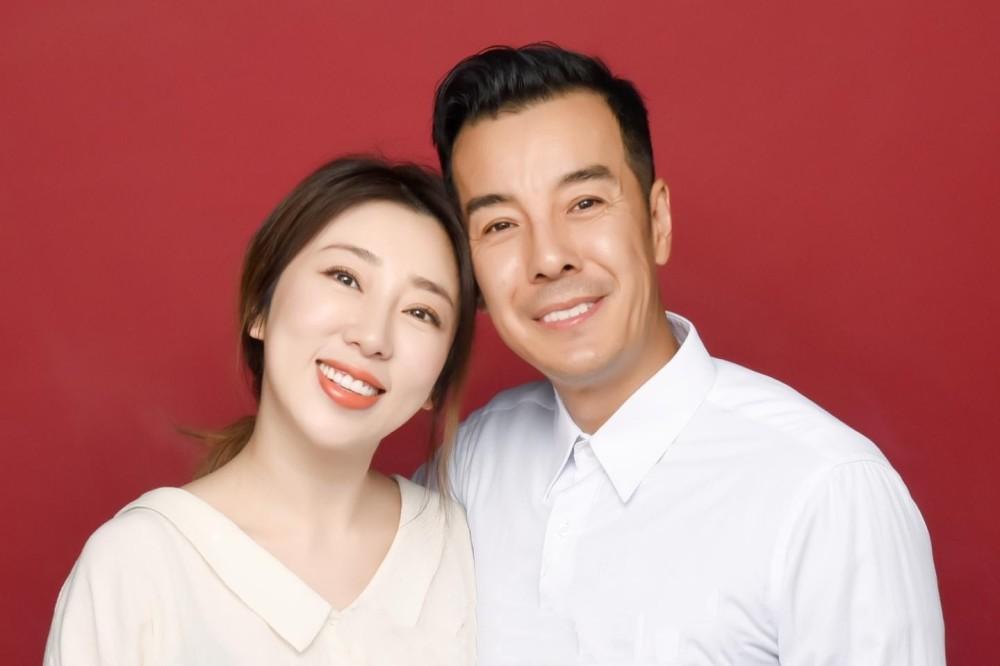 海一天:虽然荧屏上让人恨得咬牙切齿,但是生活中是模范父亲