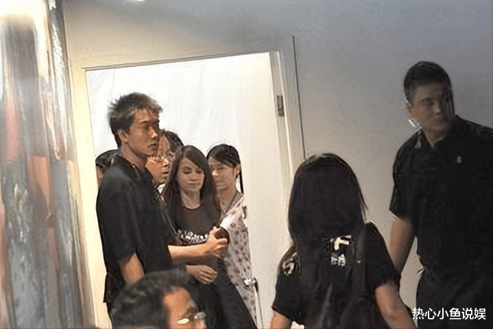 人民日报发声,撕掉了这几位明星的遮羞布,没一个值得惋惜!