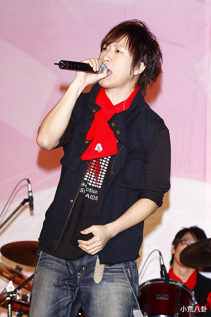 林俊杰，五月天，王嘉尔，李宇春，黄晓明，董洁，孟美岐