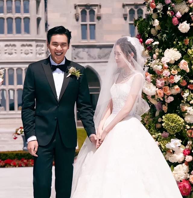 唐艺昕发文否认怀二胎:咱就是说,这么美丽的风景不看,看什么肚子