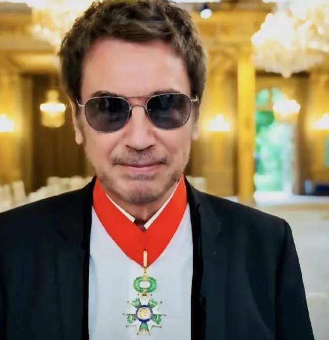 巩俐：嫁给70多岁的法国老头，愿成他第四任妻子，她在追求什么？